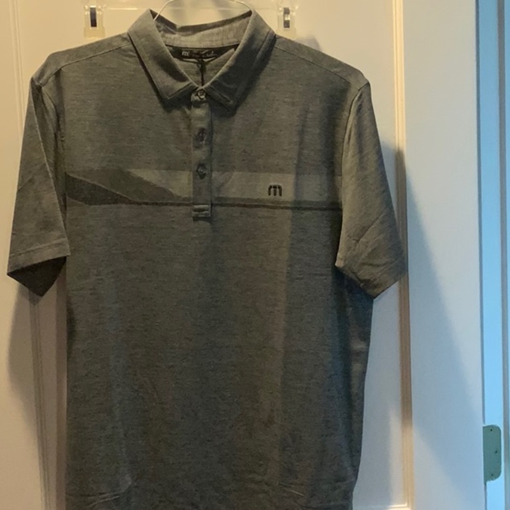 Travis Mathew shirt size L